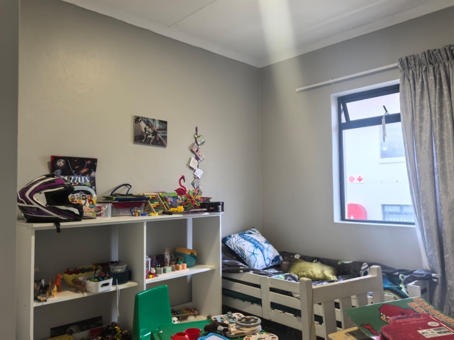 2 Bedroom Property for Sale in Kidds Beach Eastern Cape